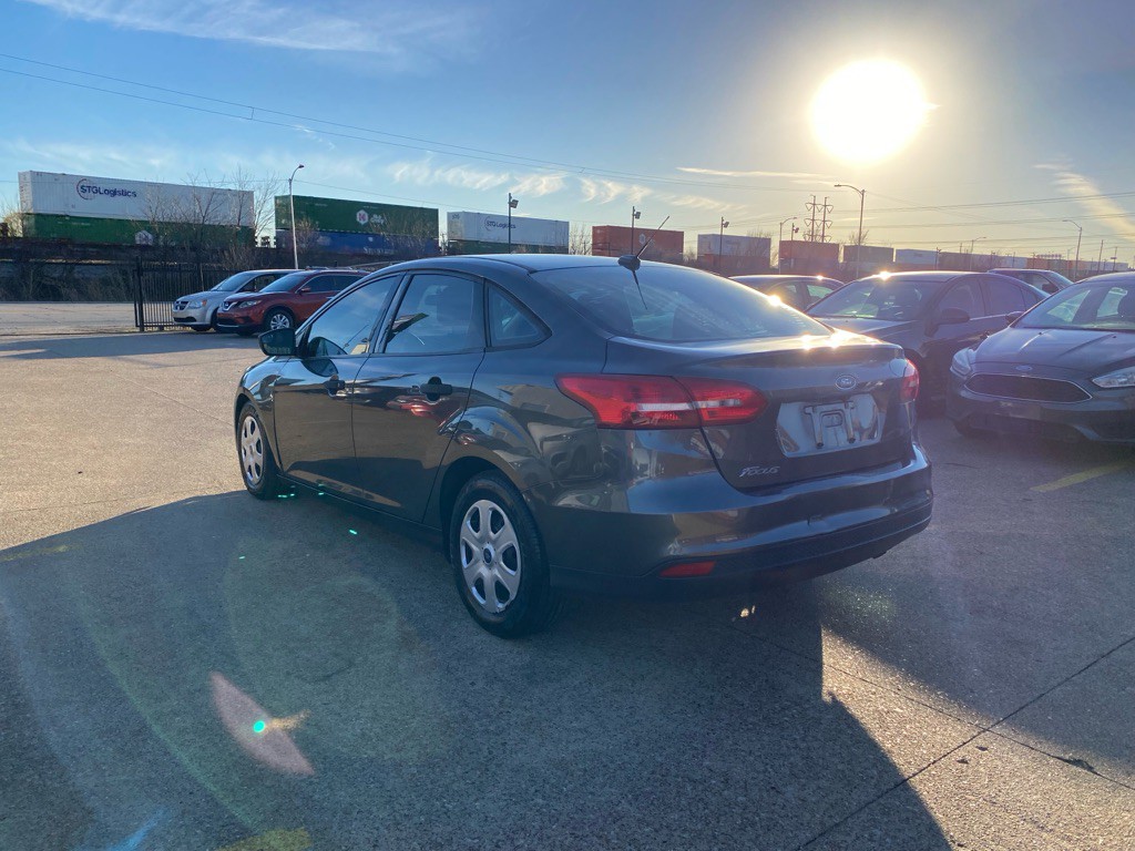 2018 Ford Focus Image 4