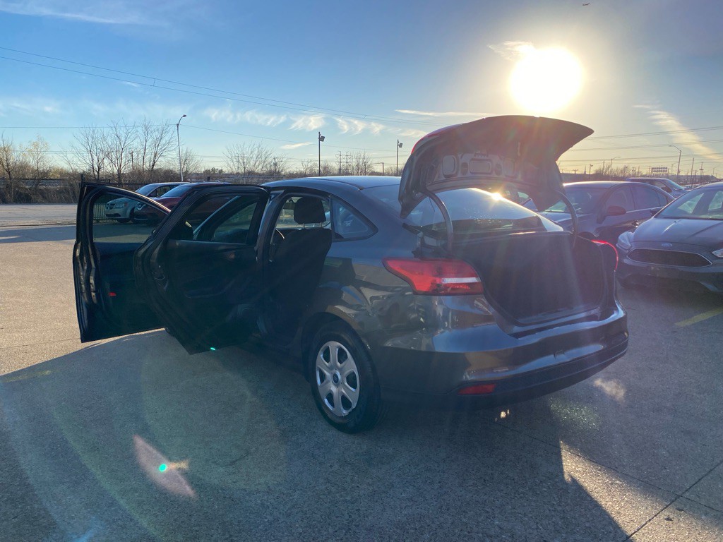 2018 Ford Focus Image 10