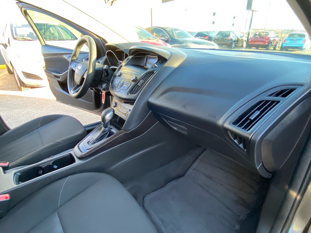 2018 Ford Focus Image 20