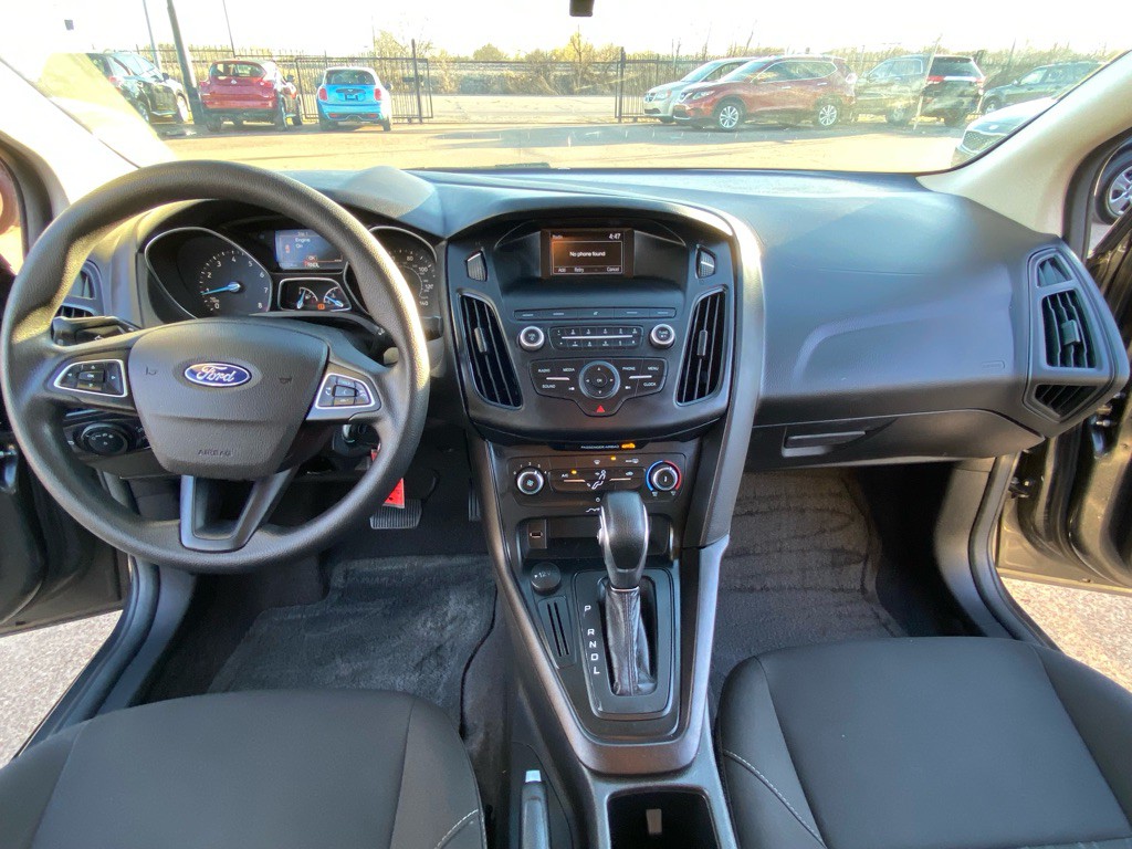 2018 Ford Focus Image 21