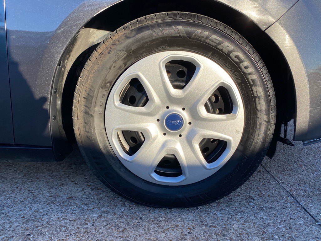 2018 Ford Focus Image 31