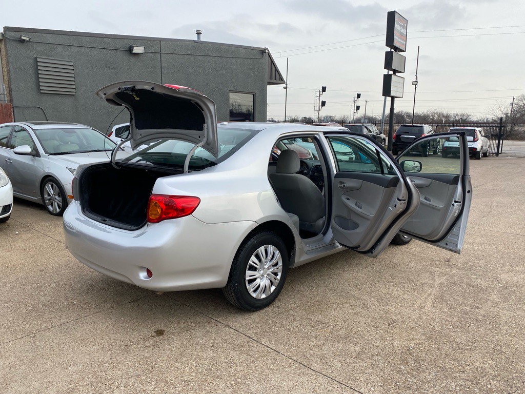 2009 Toyota Corolla Image 12