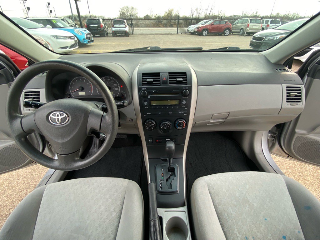 2009 Toyota Corolla Image 20