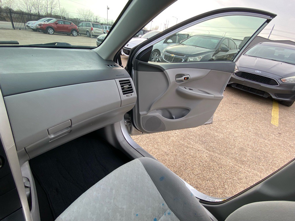 2009 Toyota Corolla Image 21