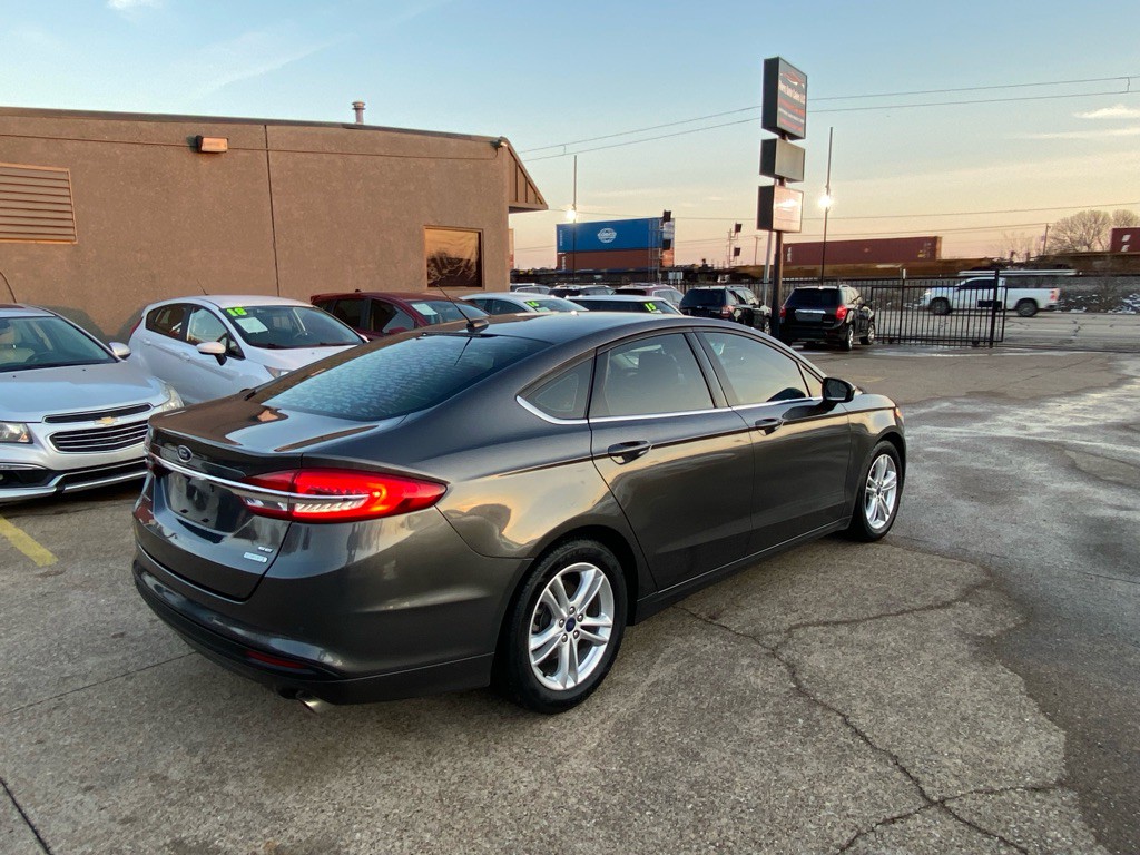 2018 Ford Fusion Image 6