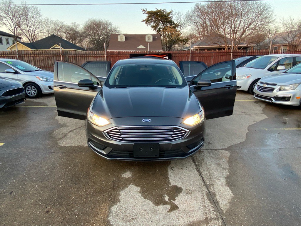 2018 Ford Fusion Image 8
