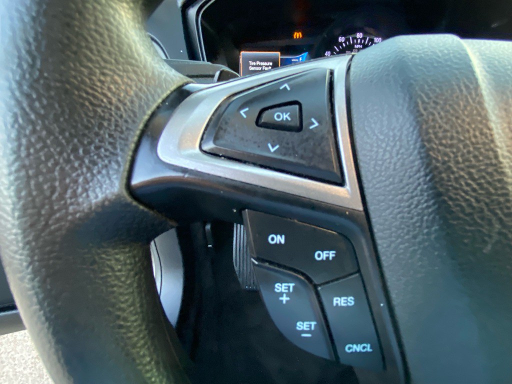 2018 Ford Fusion Image 24