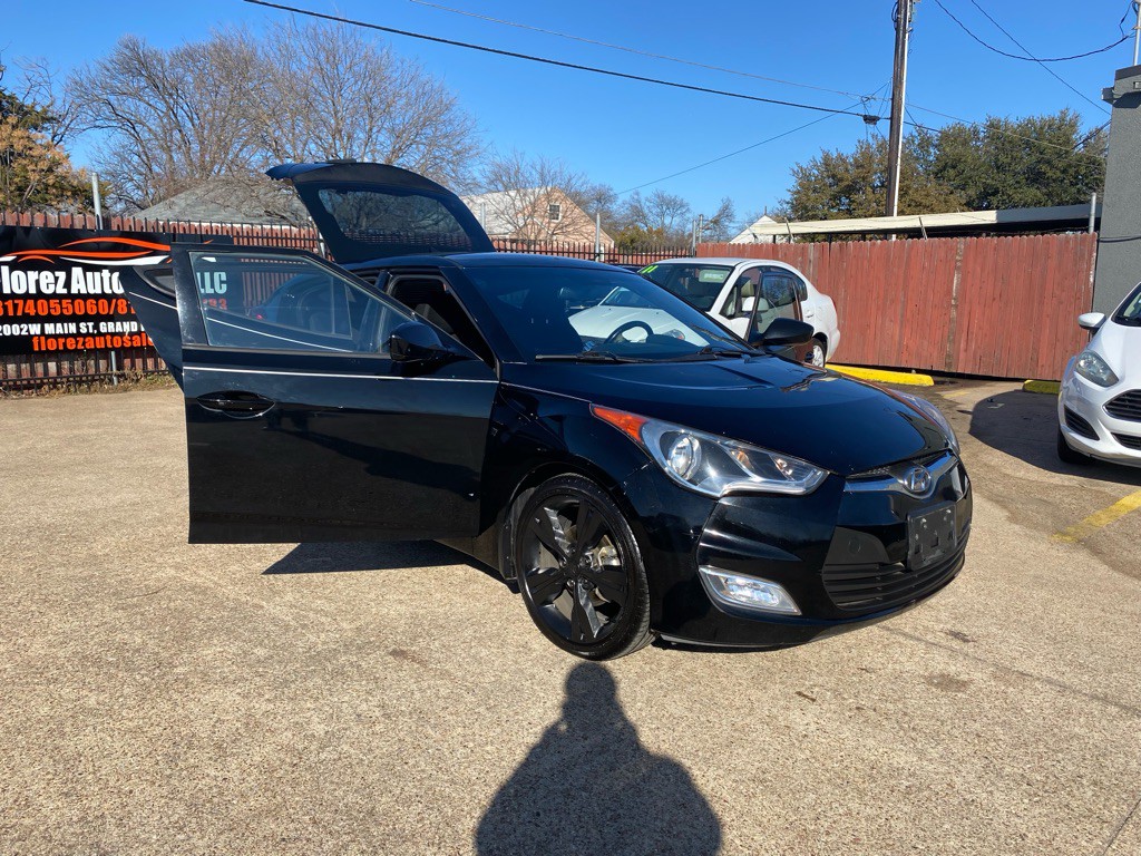 2017 Hyundai Veloster Image 7