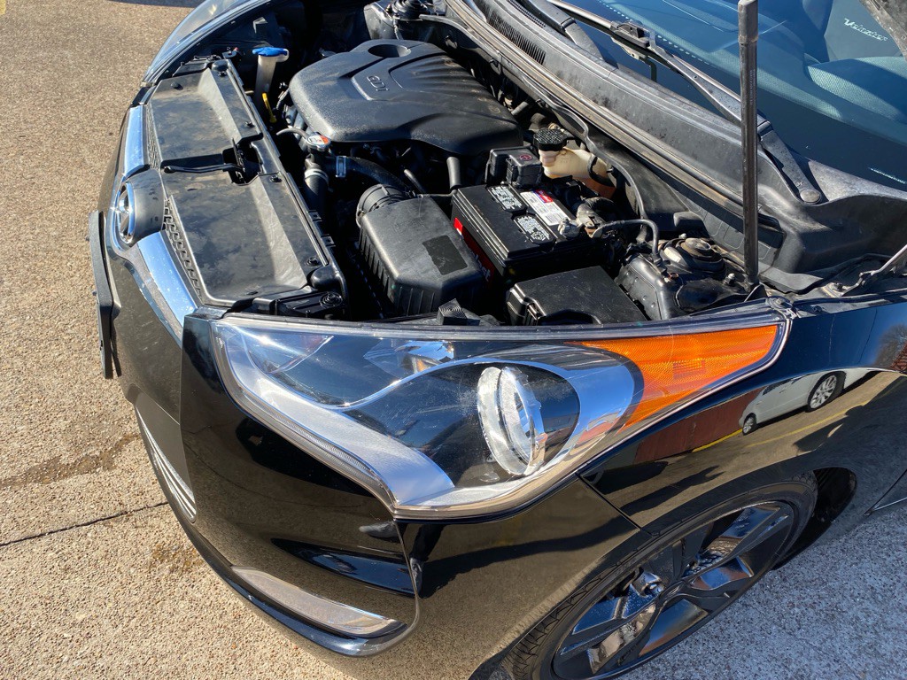 2017 Hyundai Veloster Image 30