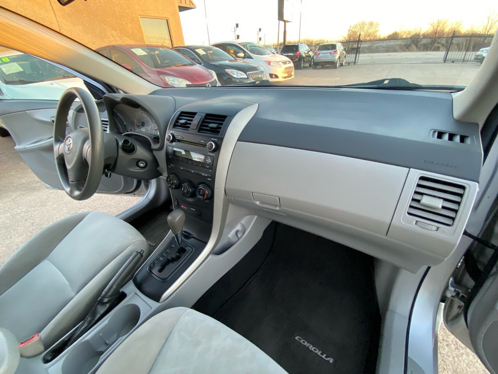 2009 Toyota Corolla Image 20