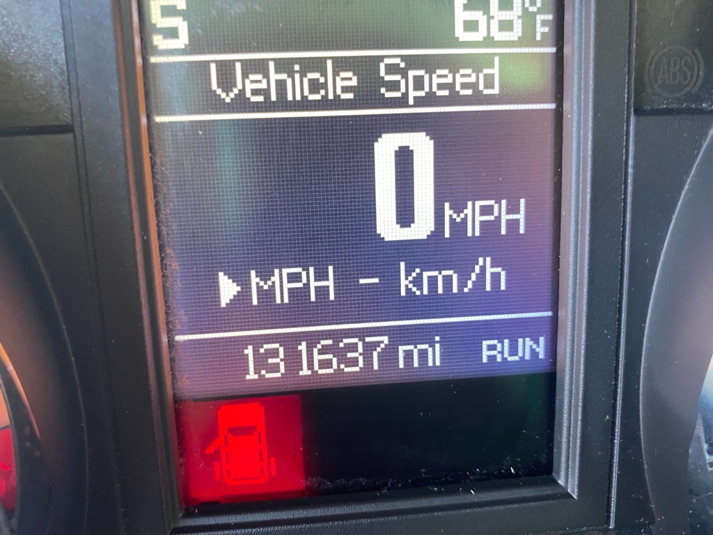 2015 Chrysler Town & Country Image 30