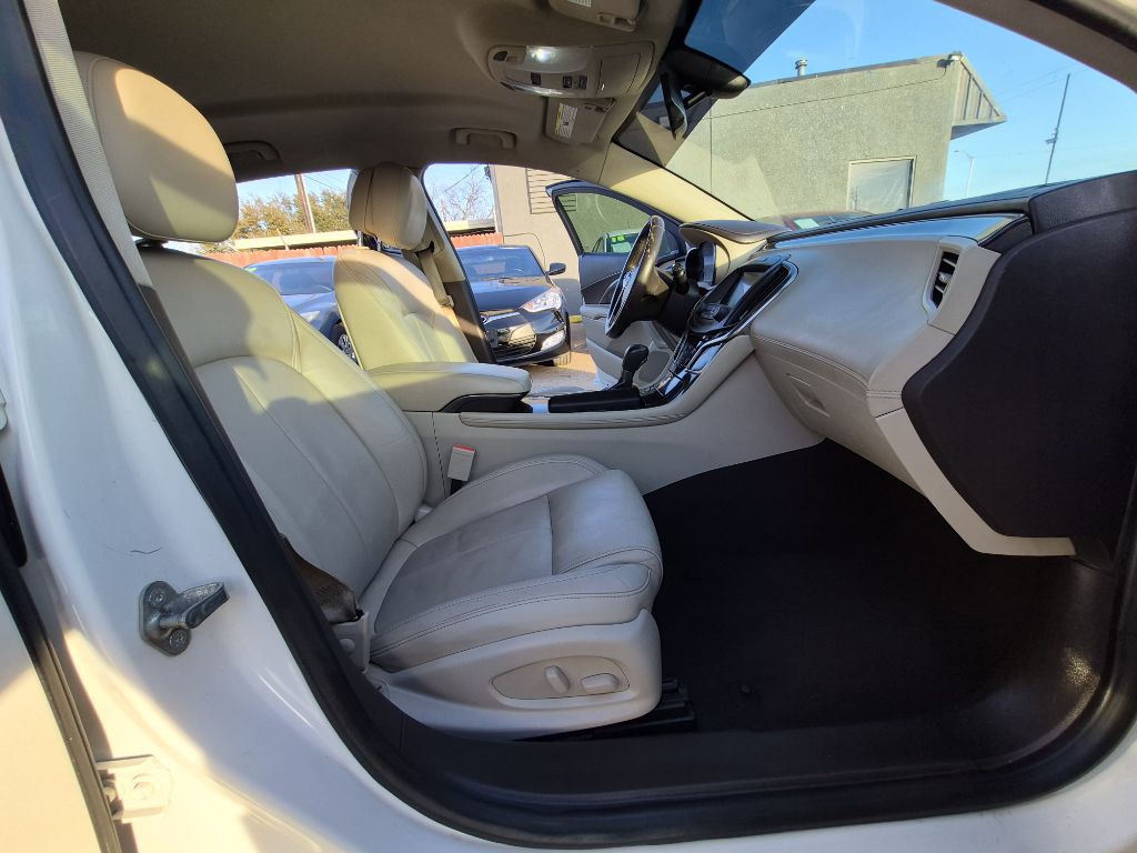 2014 Buick Lacrosse Image 18
