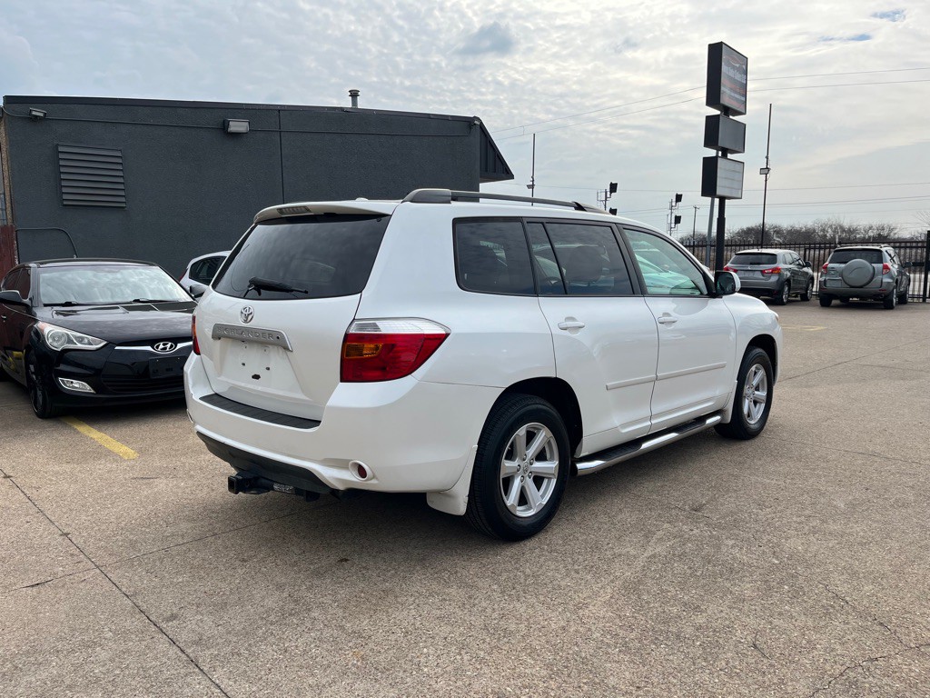 2010 Toyota Highlander Image 6