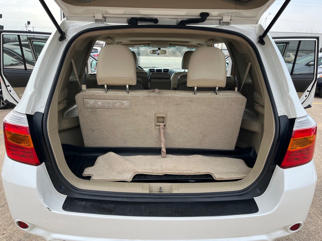 2010 Toyota Highlander Image 18