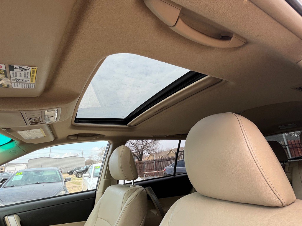 2010 Toyota Highlander Image 27