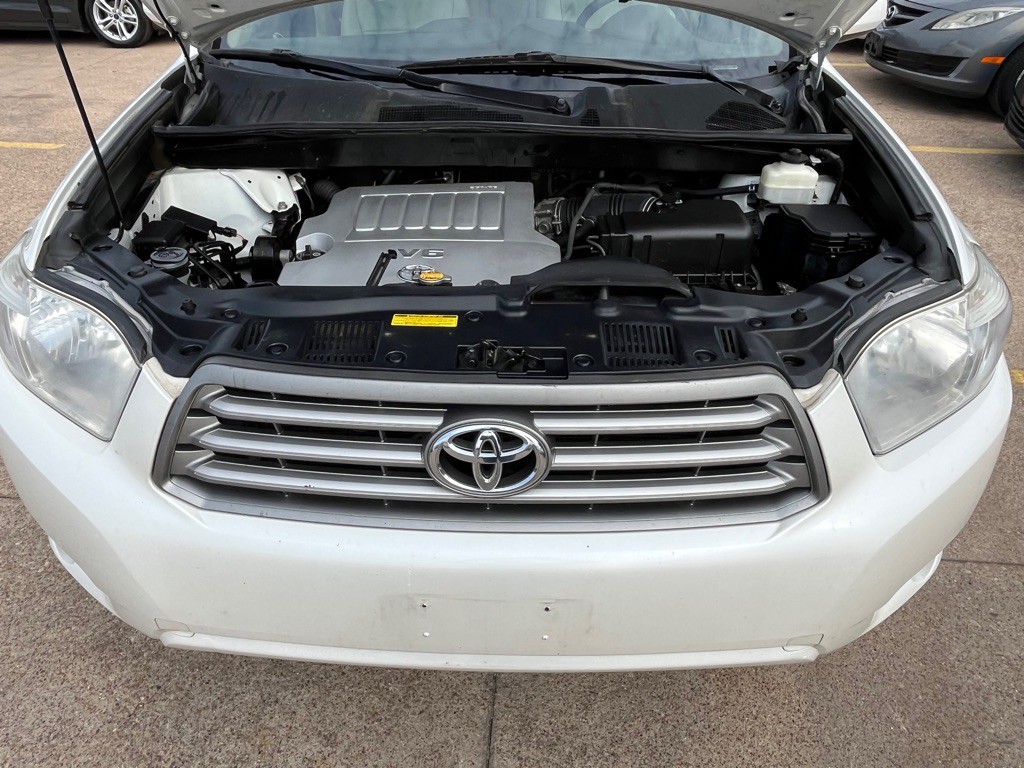 2010 Toyota Highlander Image 29