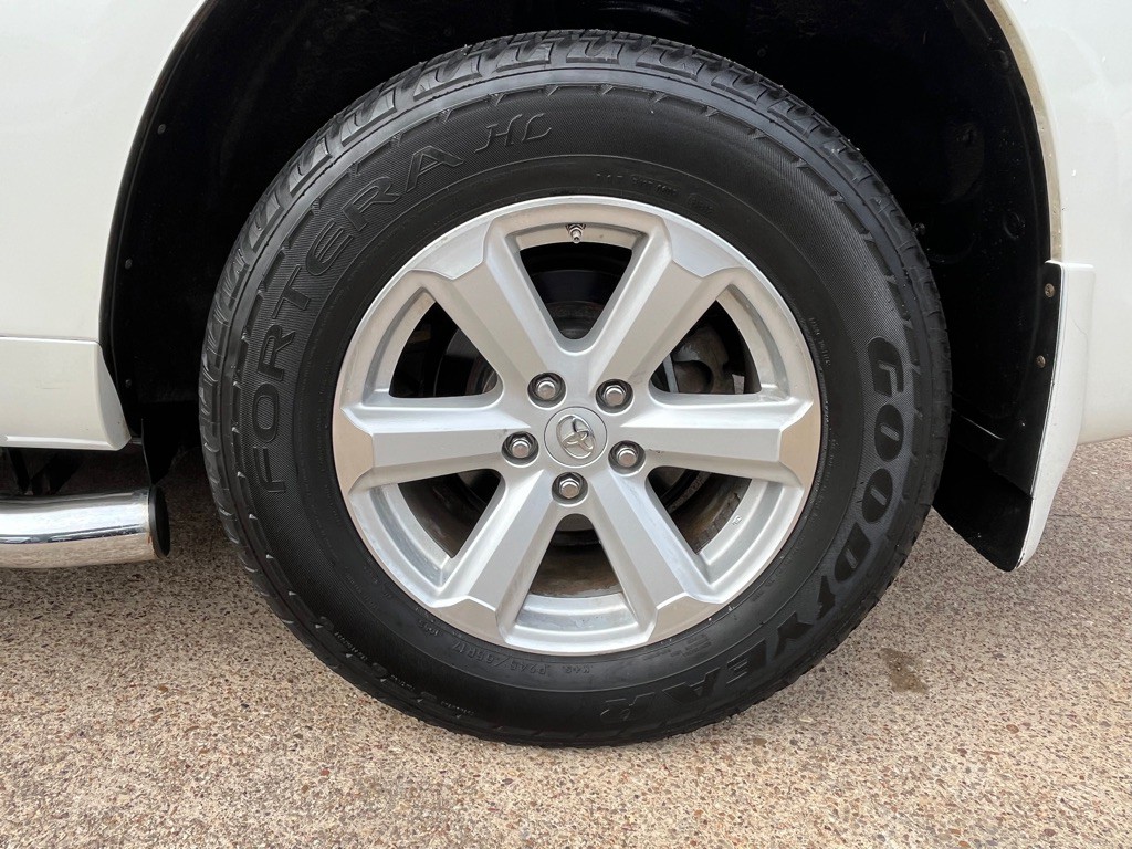 2010 Toyota Highlander Image 31