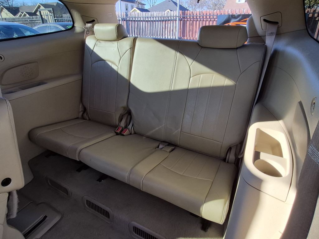 2012 Buick Enclave Image 17