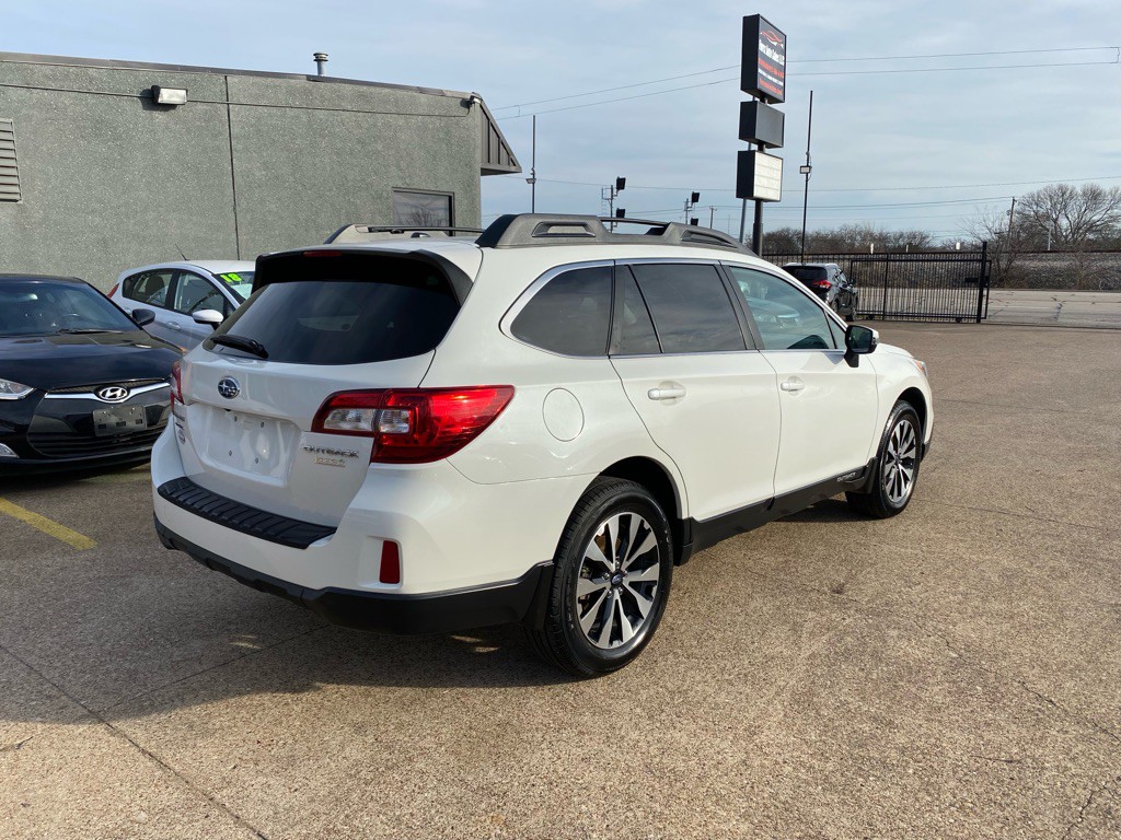 2015 Subaru Outback Image 6