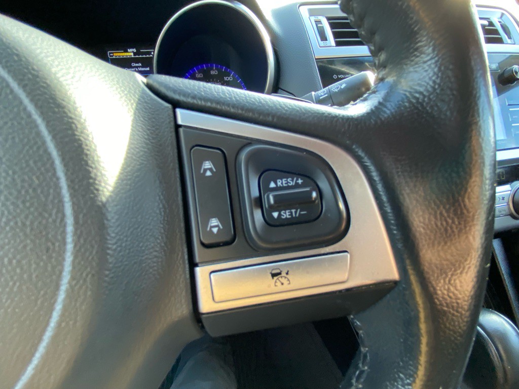 2015 Subaru Outback Image 25