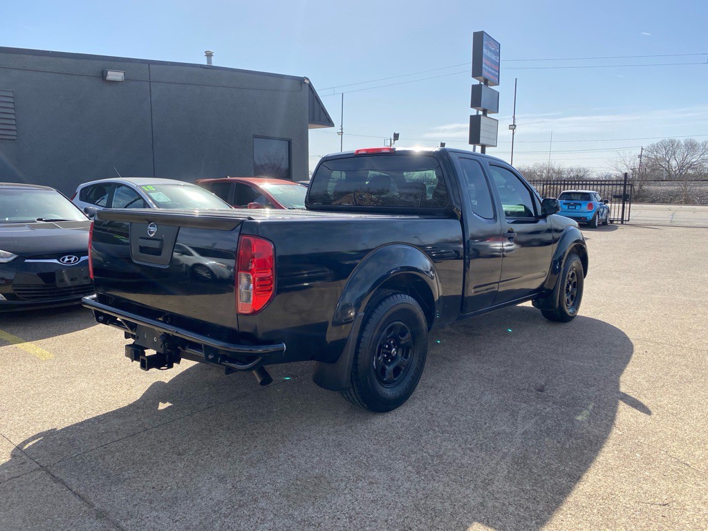2021 Nissan Frontier Image 6