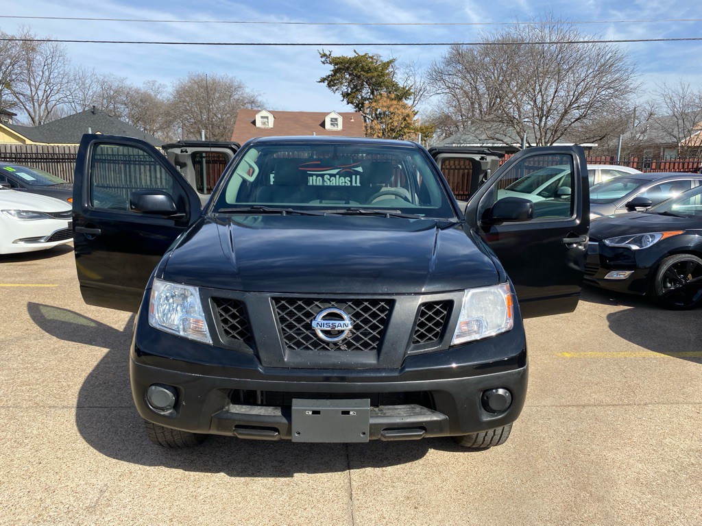 2021 Nissan Frontier Image 8