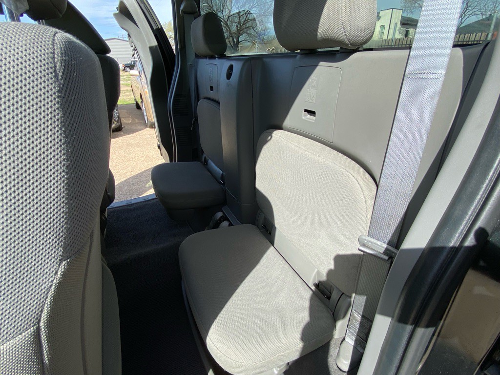 2021 Nissan Frontier Image 16