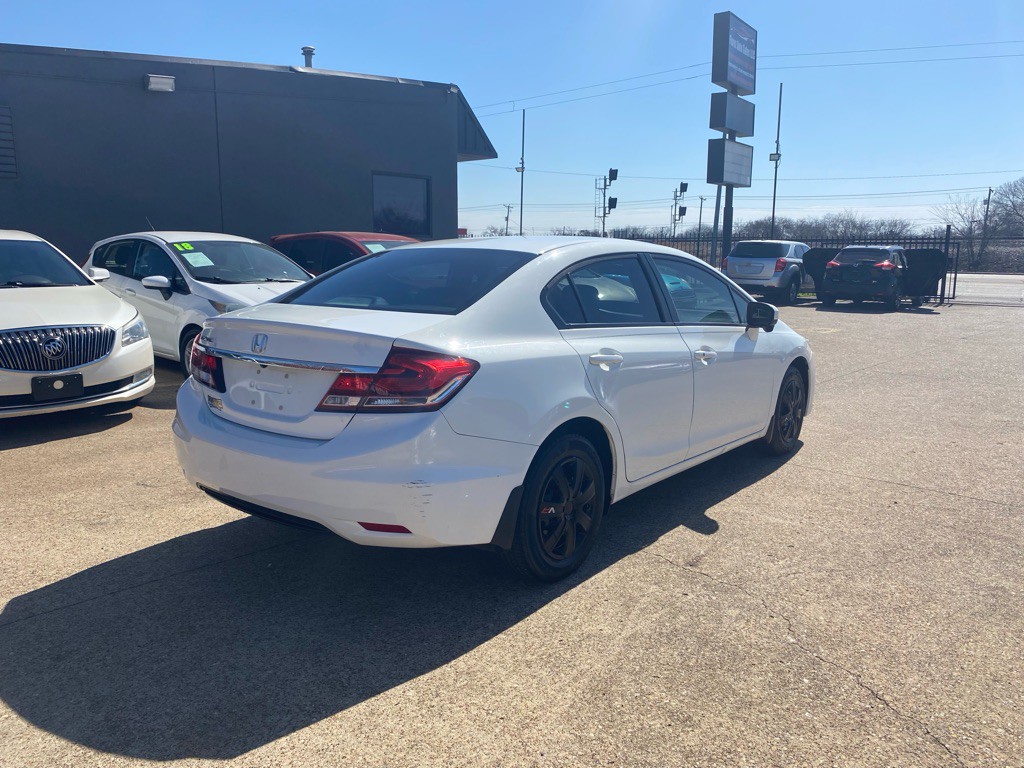 2015 Honda Civic Image 6