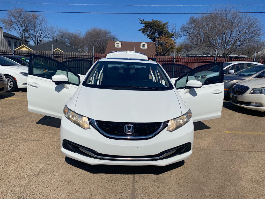 2015 Honda Civic Image 8