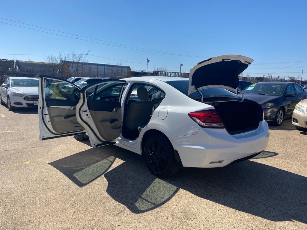 2015 Honda Civic Image 10