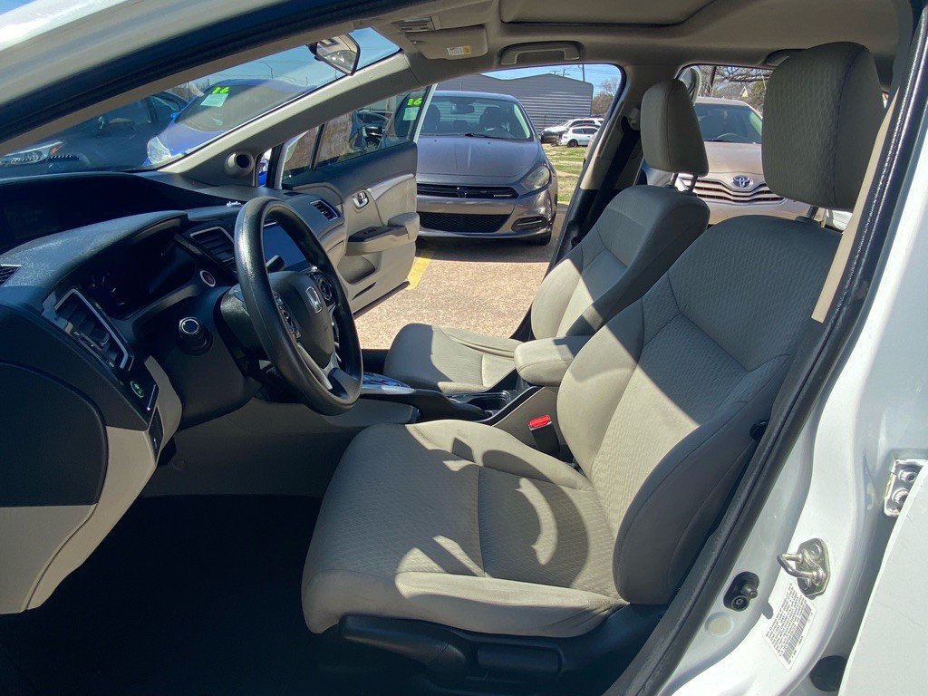2015 Honda Civic Image 14