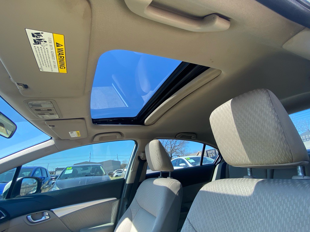 2015 Honda Civic Image 27