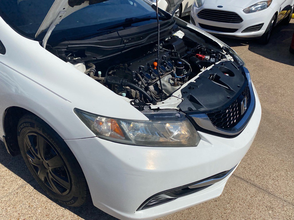 2015 Honda Civic Image 30