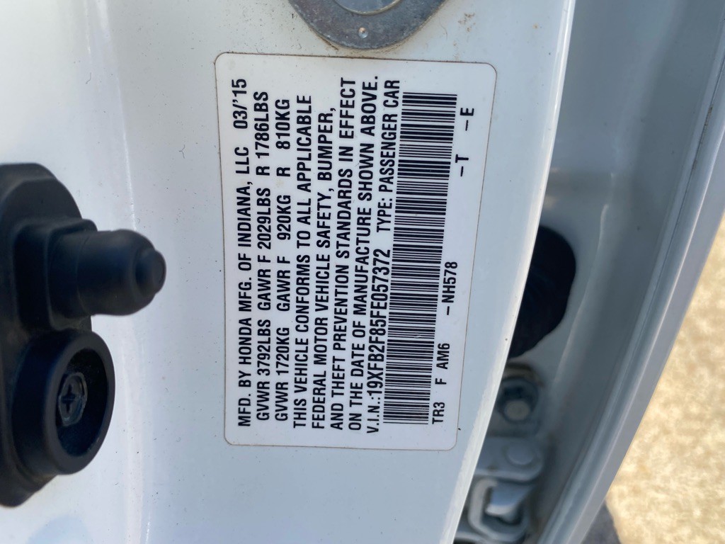 2015 Honda Civic Image 32