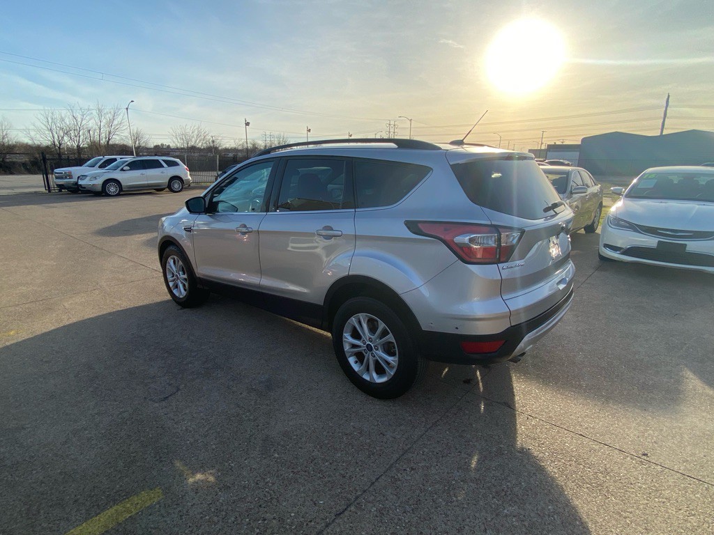 2017 Ford Escape Image 4