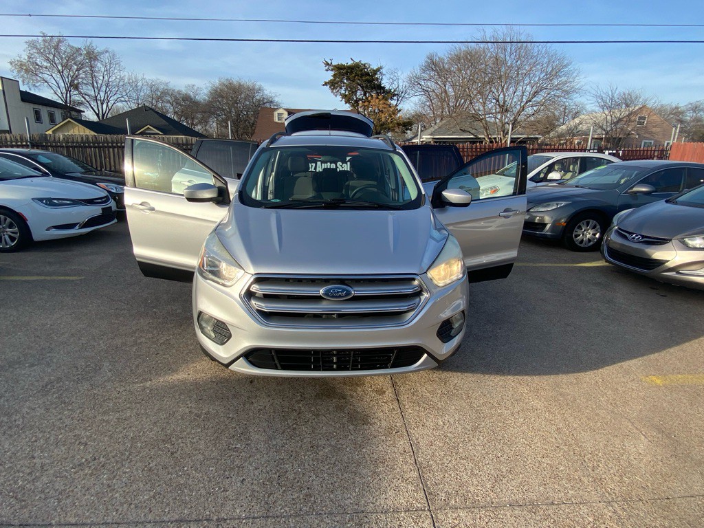 2017 Ford Escape Image 8