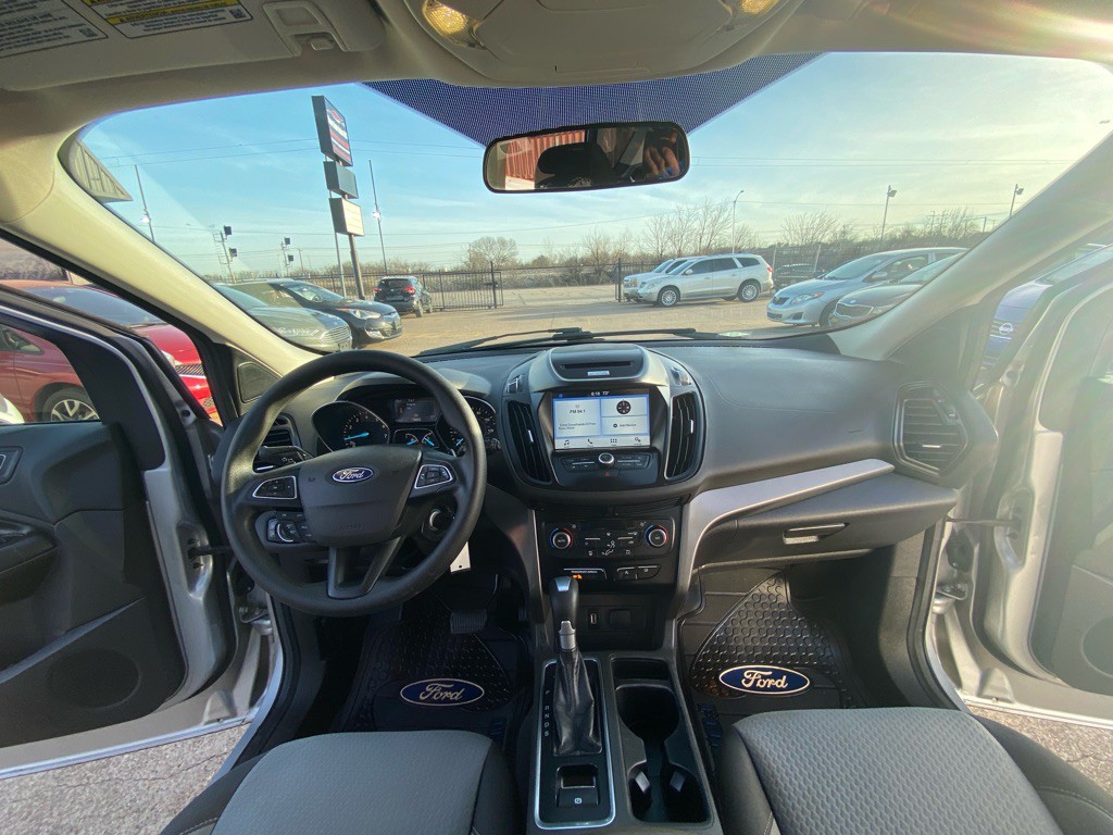 2017 Ford Escape Image 21