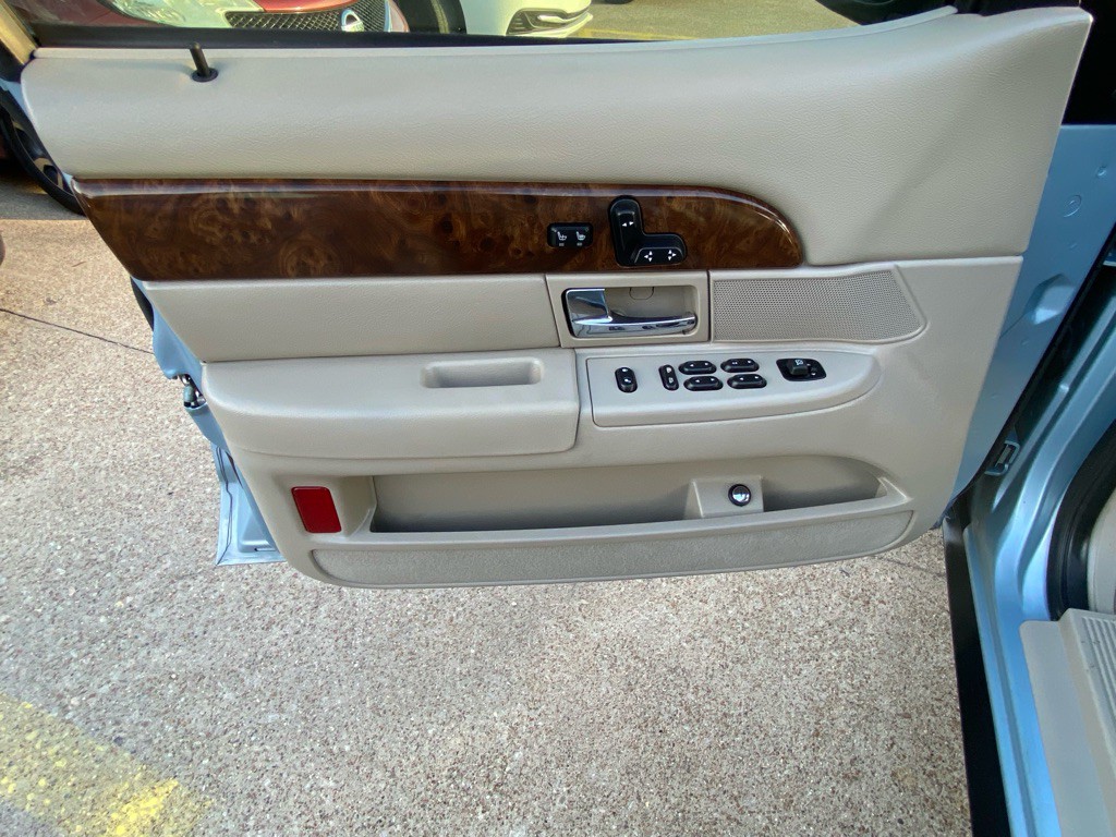 2008 Mercury Grand Marquis Image 13