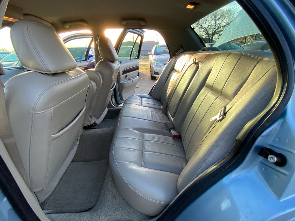 2008 Mercury Grand Marquis Image 16