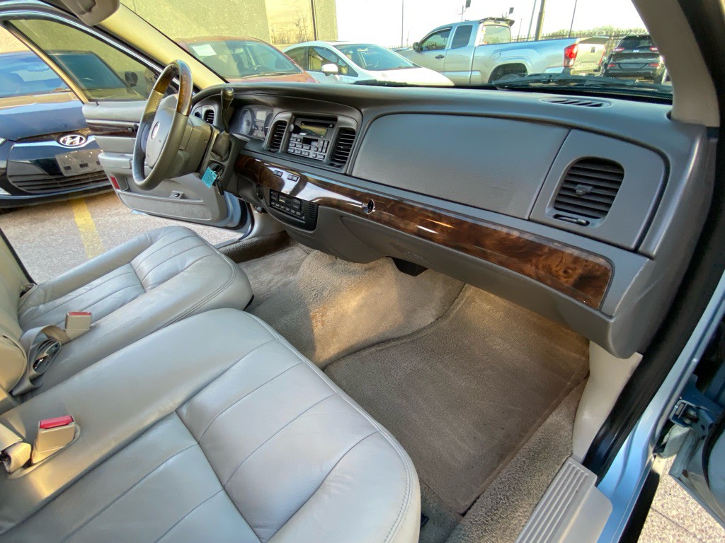 2008 Mercury Grand Marquis Image 20