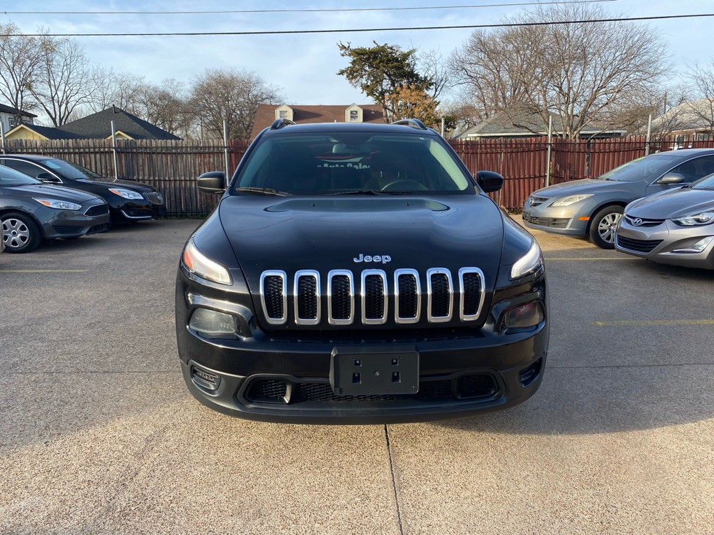 2016 Jeep Cherokee Image 2