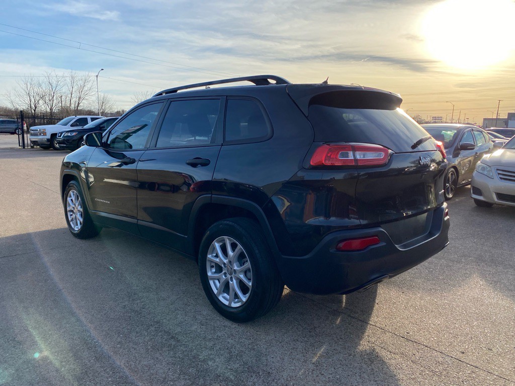 2016 Jeep Cherokee Image 4