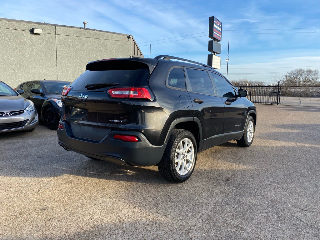 2016 Jeep Cherokee Image 6