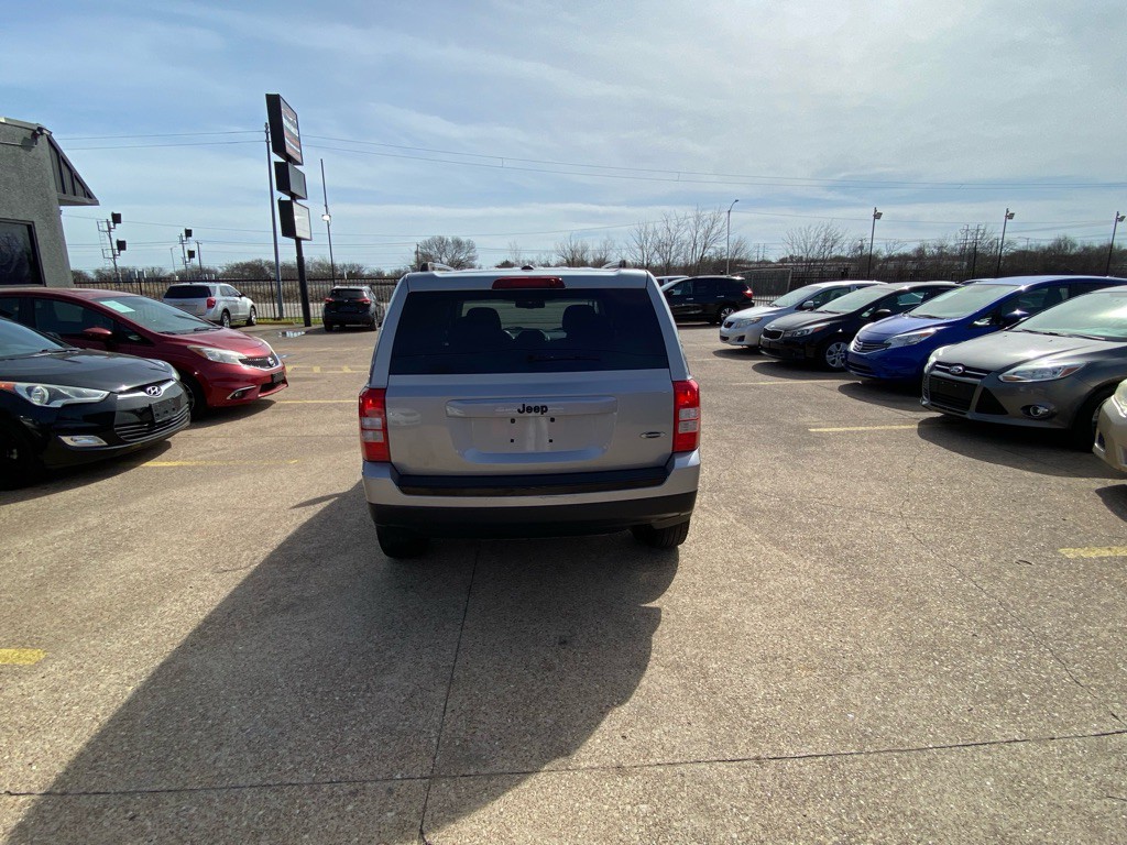 2015 Jeep Patriot Image 5