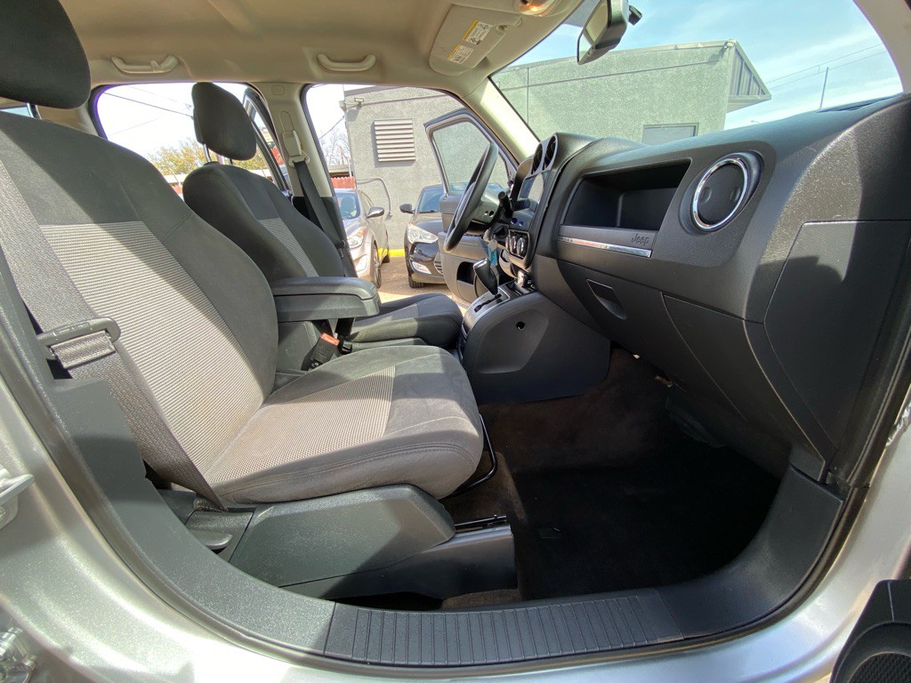 2015 Jeep Patriot Image 19