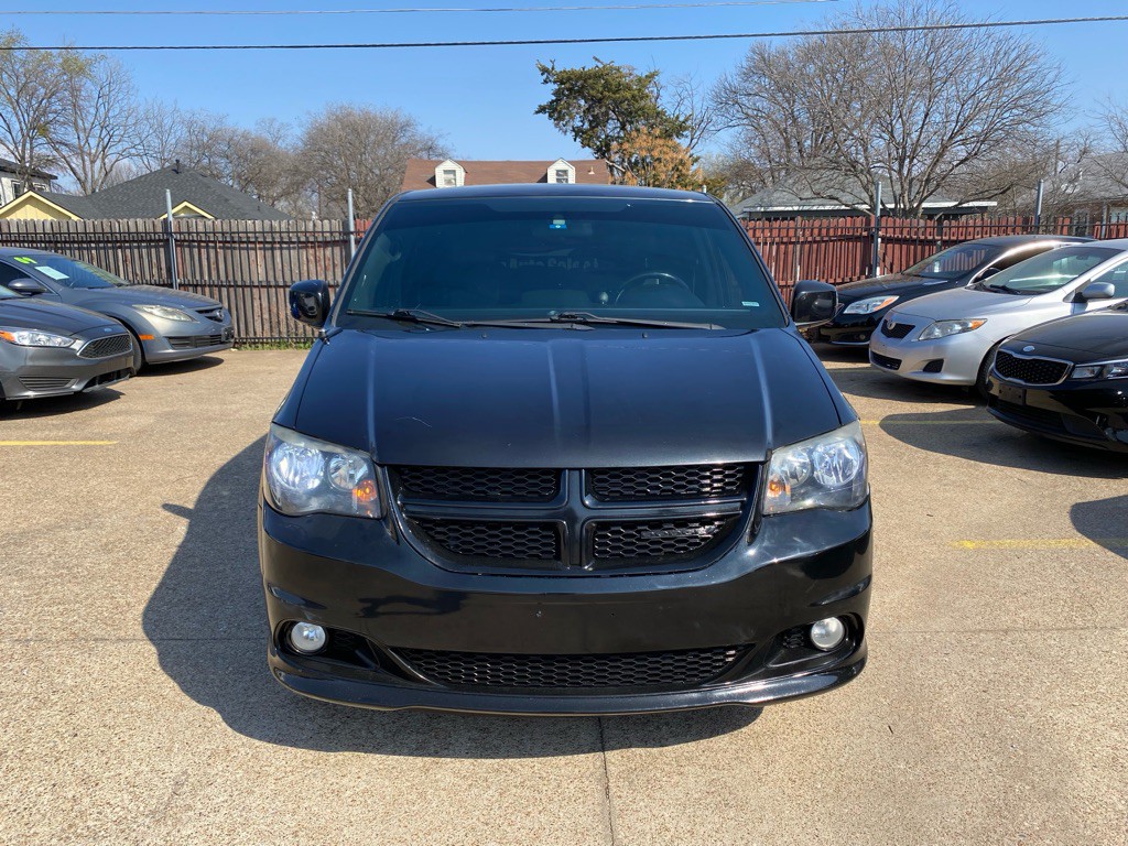 2015 Dodge Grand Caravan Image 2