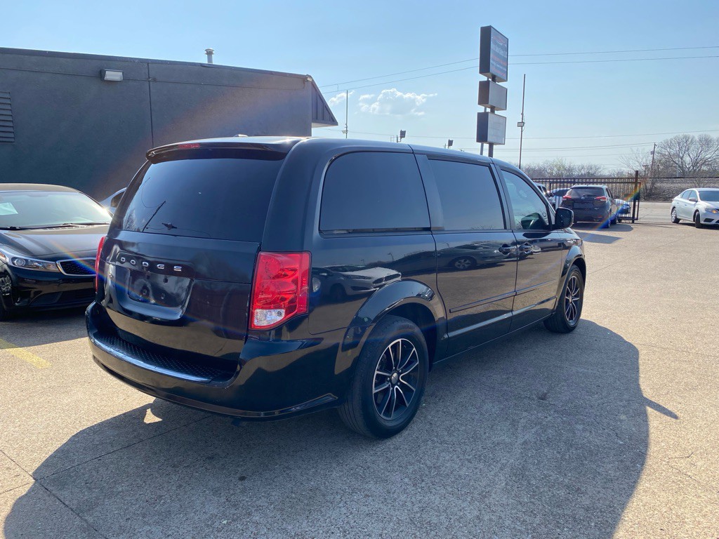 2015 Dodge Grand Caravan Image 6