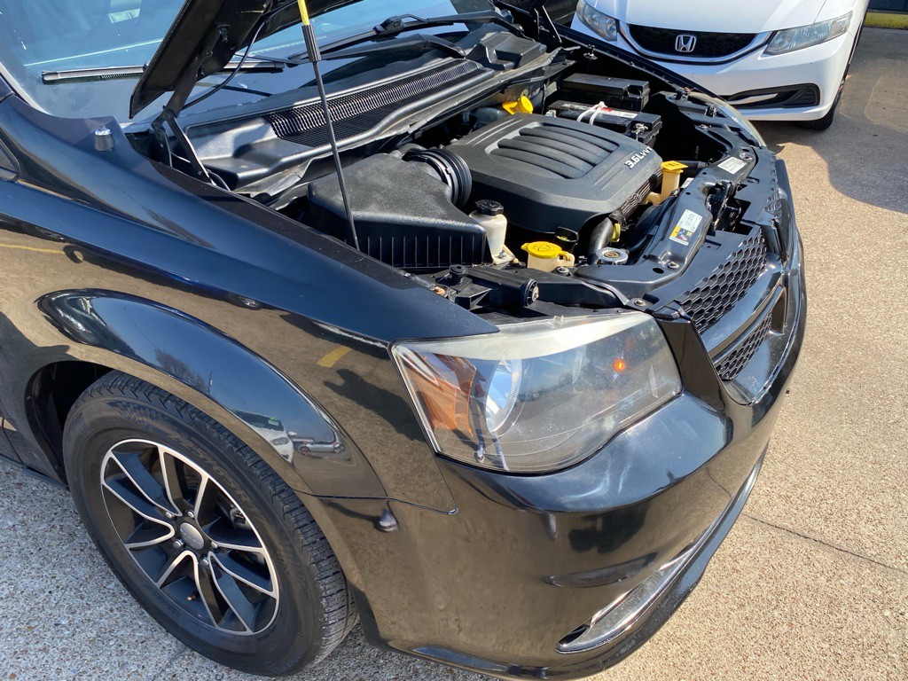 2015 Dodge Grand Caravan Image 29