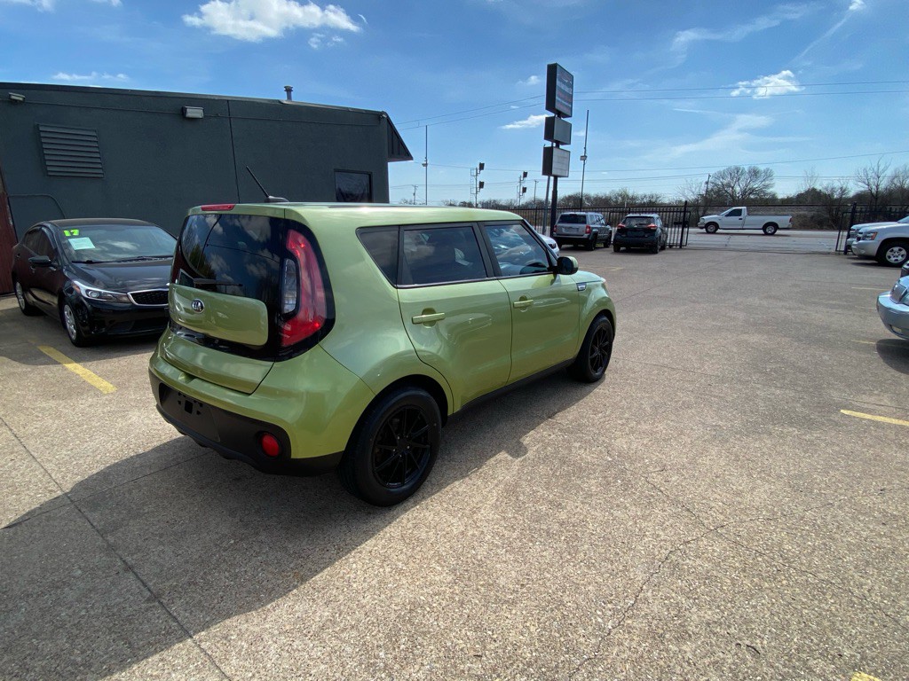 2019 Kia Soul Image 6
