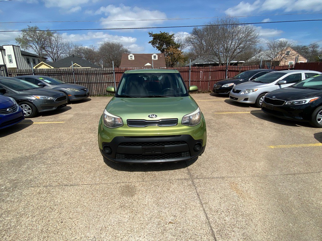 2019 Kia Soul Image 2